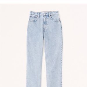 Ultra High Rise 90s Slim Straight Jean